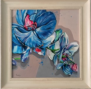 Ноември,<br /> Орхидея,<br /> техника: акрил, <br />размер: 40/40 см,<br /> цена: 300 лв.